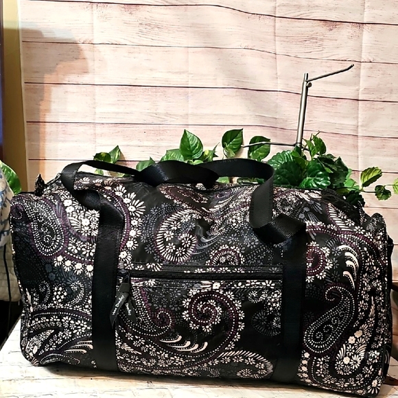 Vera Bradley Handbags - Vera Bradley XL Traveler Weekender Black, Purple, White Paisley Duffle Bag